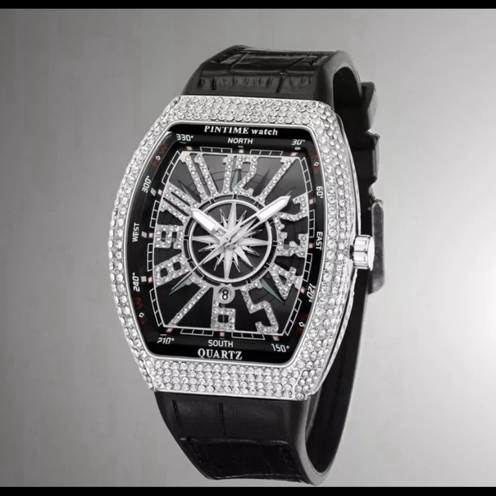 Black and Silver Men's Quartz Watch